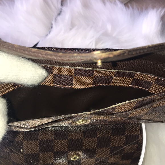 AUTHENTIC “RARE” VINTAGE DOUBLE SNAP DAMIER WALLET - Picture 4 of 16